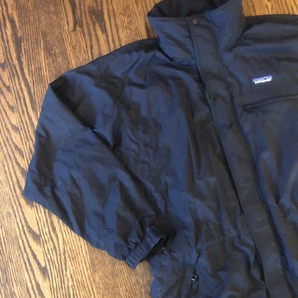 PATAGONIA Rain Jacket - Picture 3 of 7